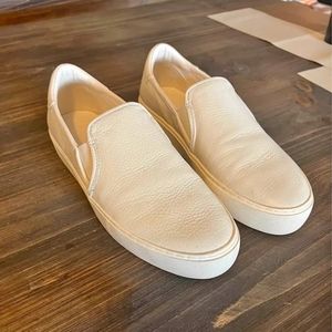 Ugg Women's Jass Sneaker Size 11 Leather